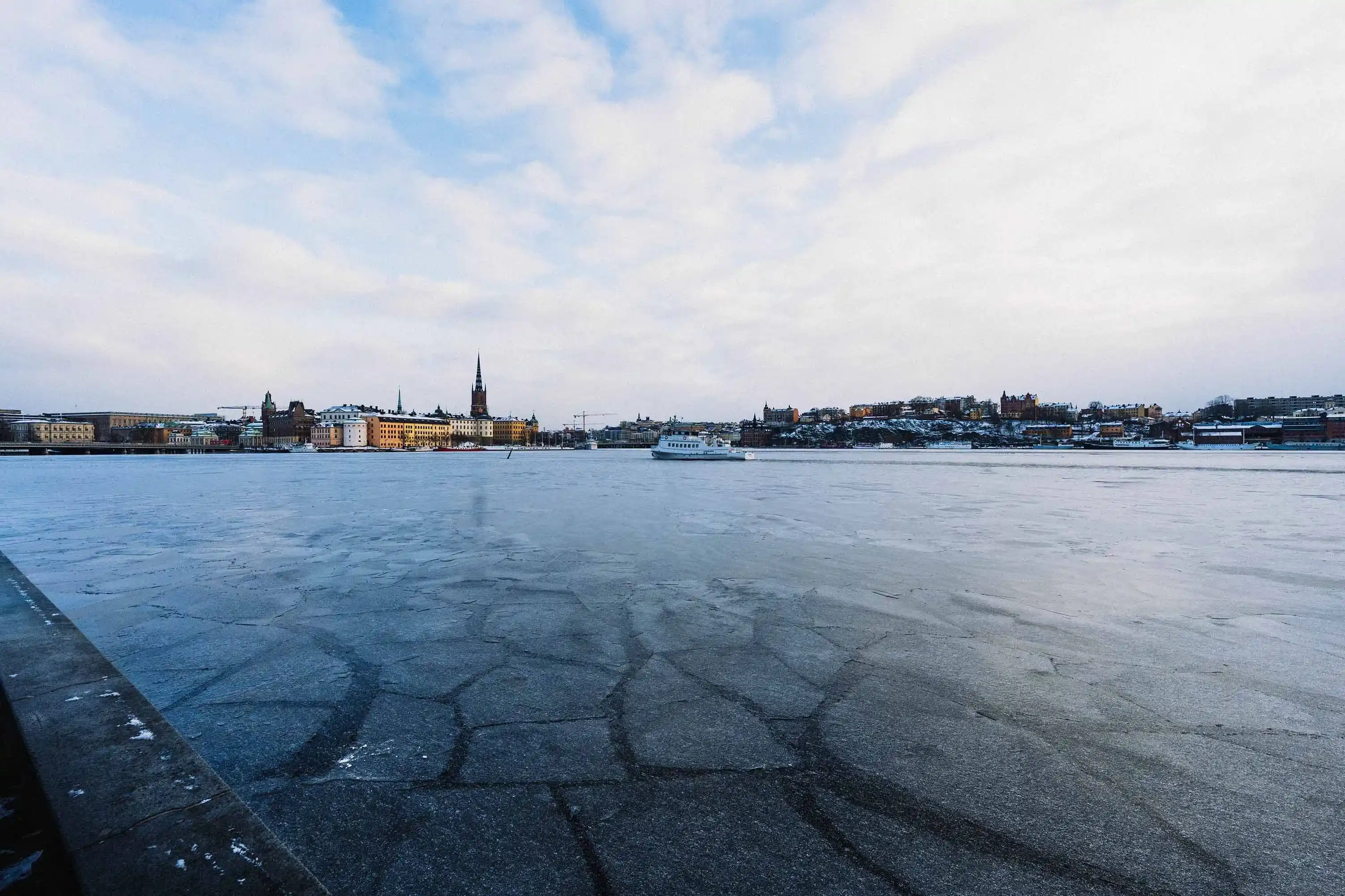 Stockolm iced river